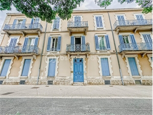 t4 à la vente -   30000  NIMES, surface 97 m2 vente t4 - UBI440232764